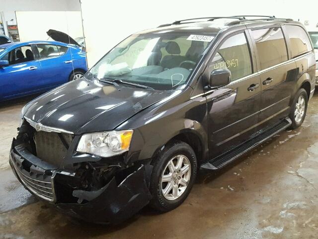 2A8HR54P18R776497 - 2008 CHRYSLER TOWN & COU BLACK photo 2