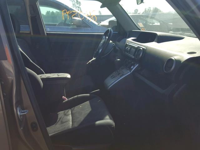 JTLZE4FE4B1123742 - 2011 TOYOTA SCION XB Marrón foto 5