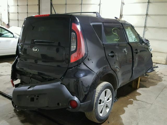 KNDJN2A20F7793379 - 2015 KIA SOUL BLACK photo 4