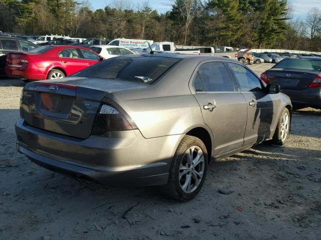 3FAHP0HA8CR227751 - 2012 FORD FUSION SE GRAY photo 4