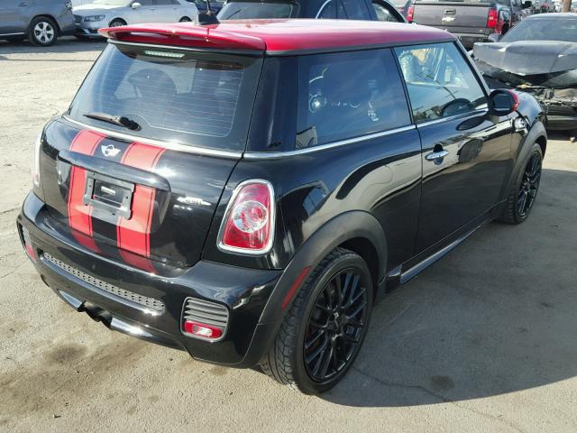 WMWSV9C55BTZ97114 - 2011 MINI COOPER JOH BLACK photo 4