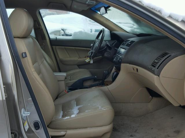 JHMCN36435C016854 - 2005 HONDA ACCORD HYB TAN photo 5