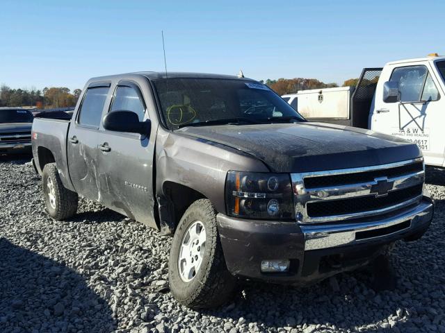 3GCPKSE39BG237172 - 2011 CHEVROLET SILVERADO GRAY photo 1