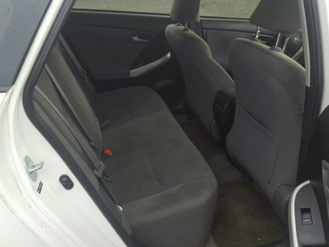 JTDKN3DUXC5434233 - 2012 TOYOTA PRIUS WHITE photo 6