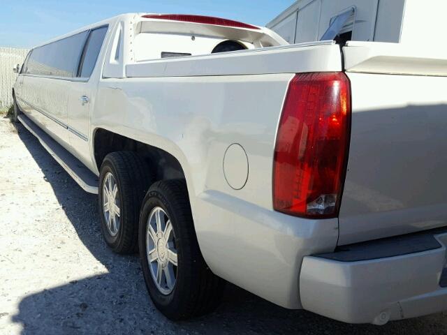 3GYFK62878G131874 - 2008 CADILLAC ESCALADE E WHITE photo 3