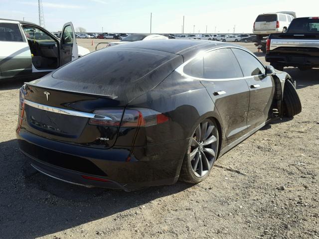 5YJSA1H15EFP48065 - 2014 TESLA MODEL S BLACK photo 4