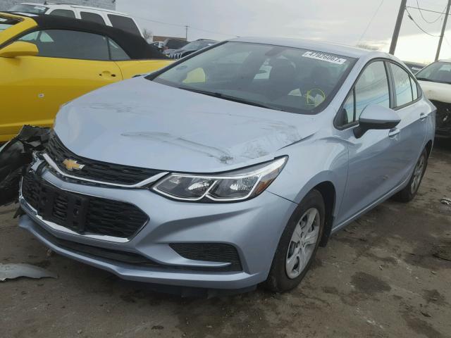 1G1BC5SM1H7279998 - 2017 CHEVROLET CRUZE LS BLUE photo 2