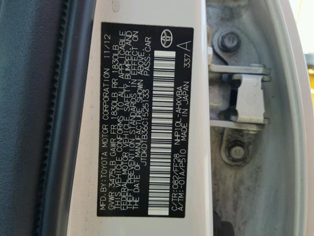 JTDKDTB36C1525133 - 2012 TOYOTA PRIUS C WHITE photo 10