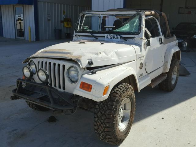 1J4FA59S8YP757198 - 2000 JEEP WRANGLER / WHITE photo 2