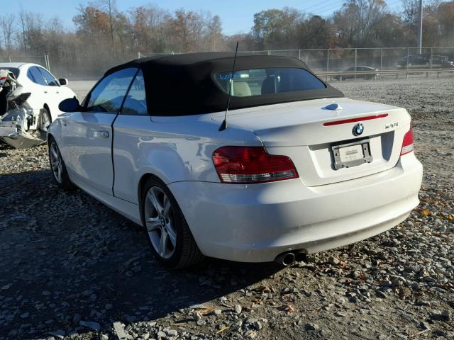 WBAUL73559VJ75737 - 2009 BMW 128 I WHITE photo 3