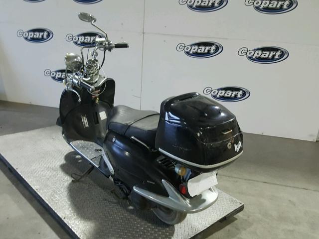 L5YTCKPA191116046 - 2009 ZNEN SCOOTER BLACK photo 3