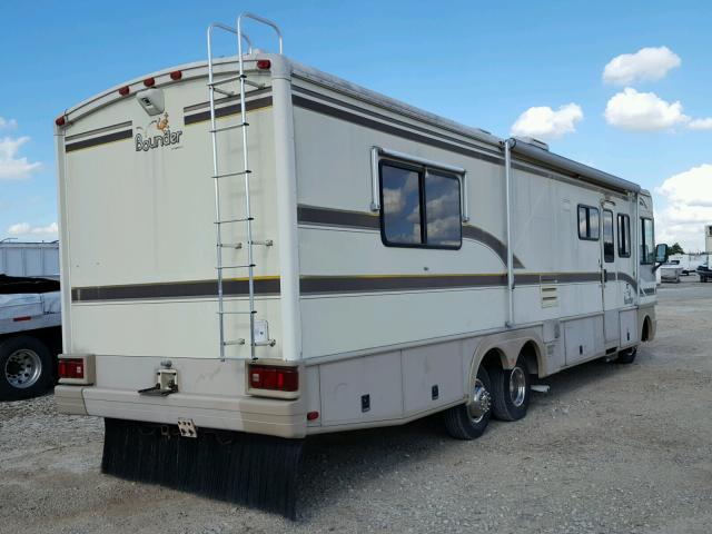 3FCMF53G3VJA10405 - 1997 FLEETWOOD BOUNDER  ORANGE photo 4