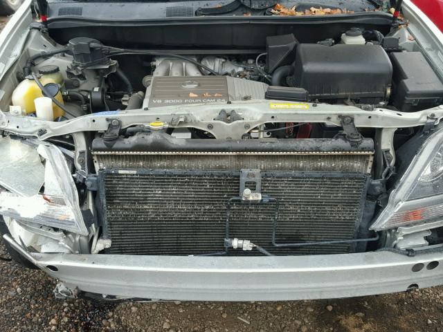 JT6HF10U1Y0126879 - 2000 LEXUS RX 300 SILVER photo 7