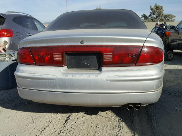 2G4WB52K331153217 - 2003 BUICK REGAL LS SILVER photo 9