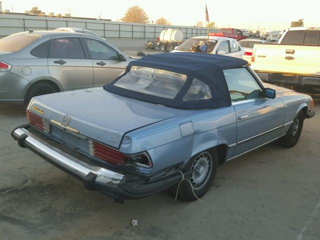 WDBBA45C2FA021398 - 1985 MERCEDES-BENZ 380 SL BLUE photo 4