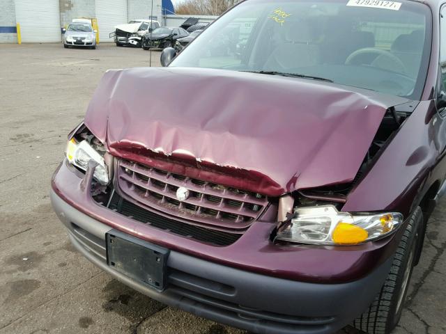 1P4GP45G2XB624092 - 1999 PLYMOUTH VOYAGER SE PURPLE photo 9