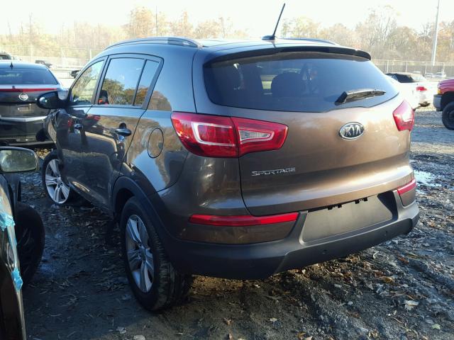 KNDPBCA28B7090180 - 2011 KIA SPORTAGE L BROWN photo 3