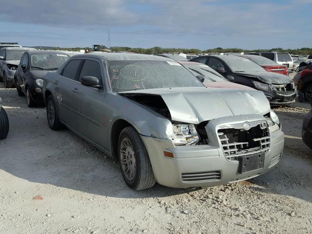 2C3KA43R26H367028 - 2006 CHRYSLER 300 SILVER photo 1