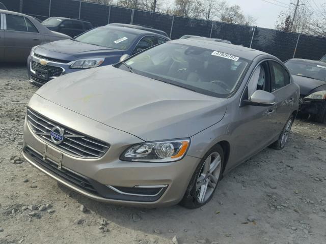 YV126MFK4F1349862 - 2015 VOLVO S60 PREMIE SILVER photo 2