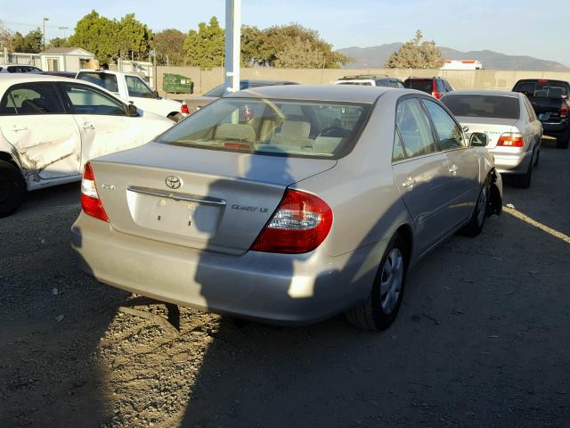 4T1BE32K03U691517 - 2003 TOYOTA CAMRY LE SILVER photo 4