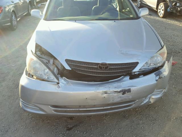 4T1BE32K03U691517 - 2003 TOYOTA CAMRY LE SILVER photo 9