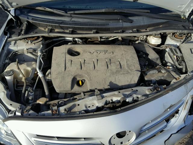 2T1BU4EE2DC099523 - 2013 TOYOTA COROLLA BA SILVER photo 7