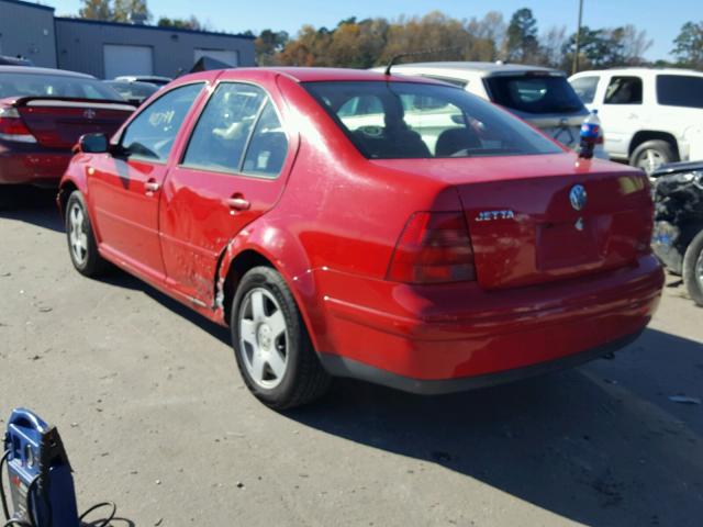 3VWSC29M8XM048769 - 1999 VOLKSWAGEN JETTA GLS RED photo 3