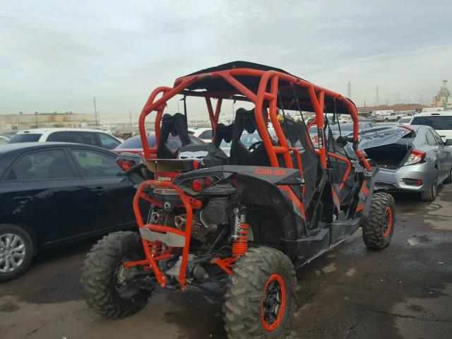 3JBPEAR21GJ001096 - 2016 CAN-AM MAVERICK M BLACK photo 4