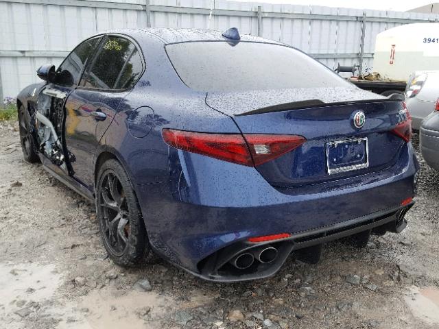 ZARFAEAV2H7519235 - 2017 ALFA ROMEO GIULIA QUA BLUE photo 3