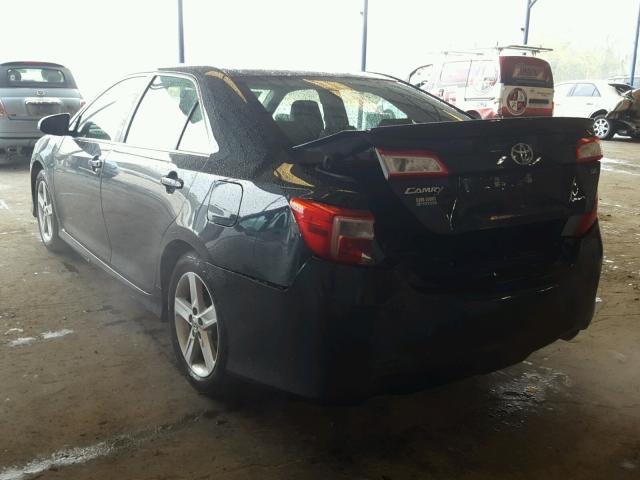 4T1BF1FK4CU190397 - 2012 TOYOTA CAMRY BASE GRAY photo 3