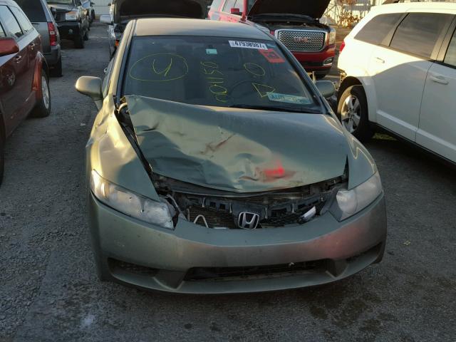 1HGFA46529L001150 - 2009 HONDA CIVIC GX GREEN photo 9