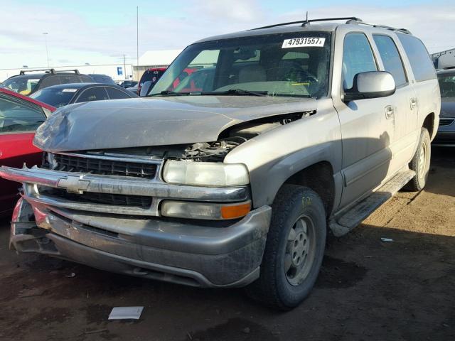 1GNFK16Z22J334311 - 2002 CHEVROLET SUBURBAN K GRAY photo 2