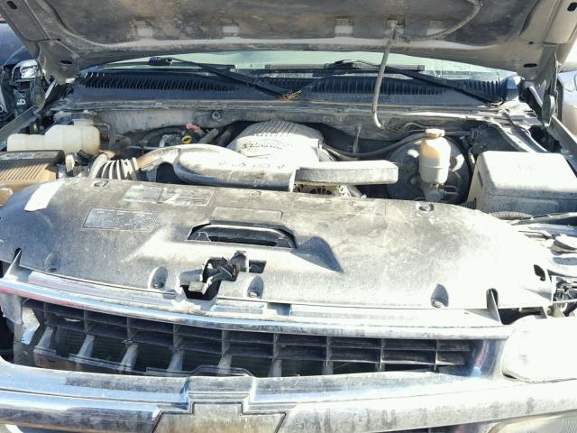 1GNFK16Z22J334311 - 2002 CHEVROLET SUBURBAN K GRAY photo 7