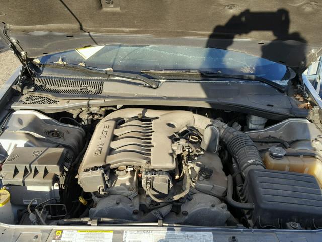 2D4FV47V16H357182 - 2006 DODGE MAGNUM SXT SILVER photo 7