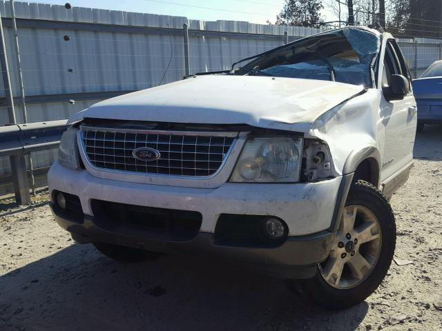 1FMZU73E05UB48513 - 2005 FORD EXPLORER X WHITE photo 2