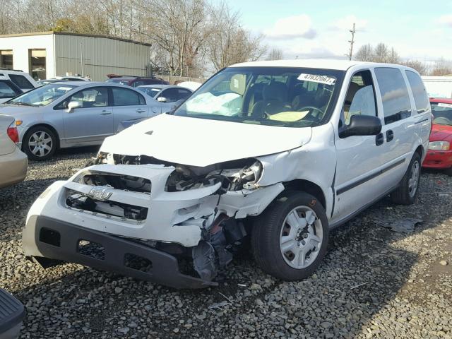 1GNDV23W18D196122 - 2008 CHEVROLET UPLANDER L 白色 照片 2