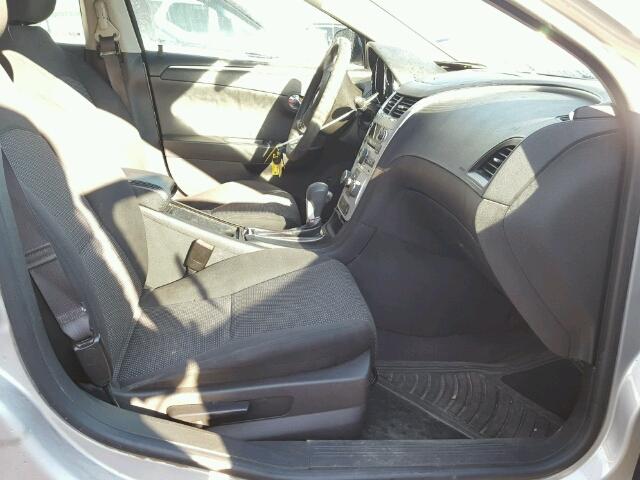 1G1ZC5EU6BF355903 - 2011 CHEVROLET MALIBU 1LT ნაცრისფერი ფოტო 5