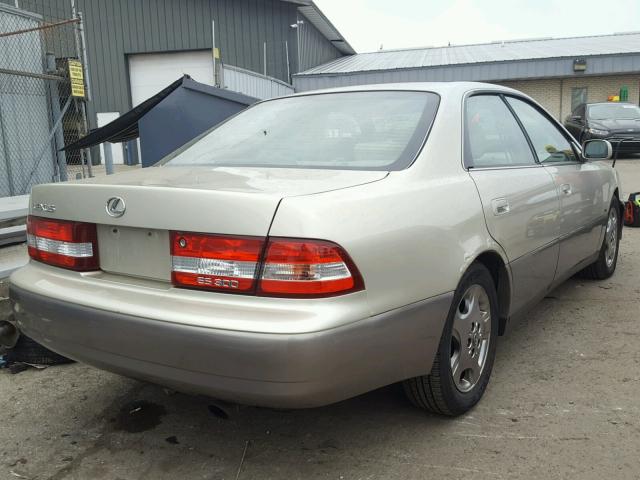 JT8BF28G510318894 - 2001 LEXUS ES 300 BEIGE photo 4