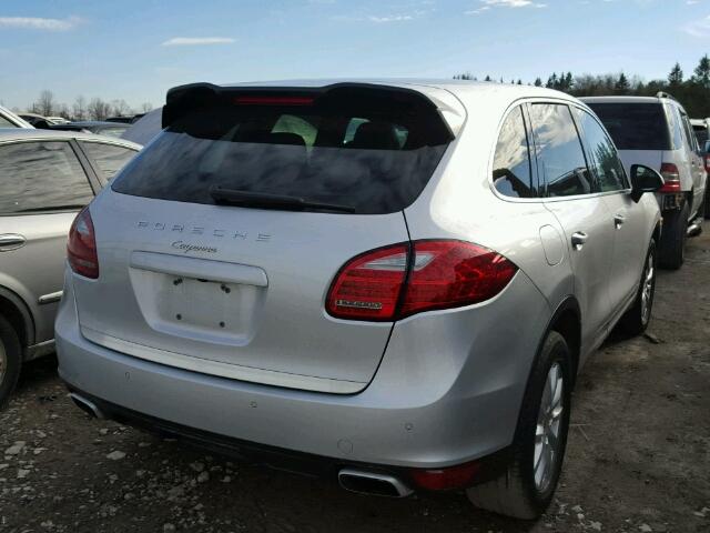 WP1AA2A24DLA00163 - 2013 PORSCHE CAYENNE SILVER photo 4