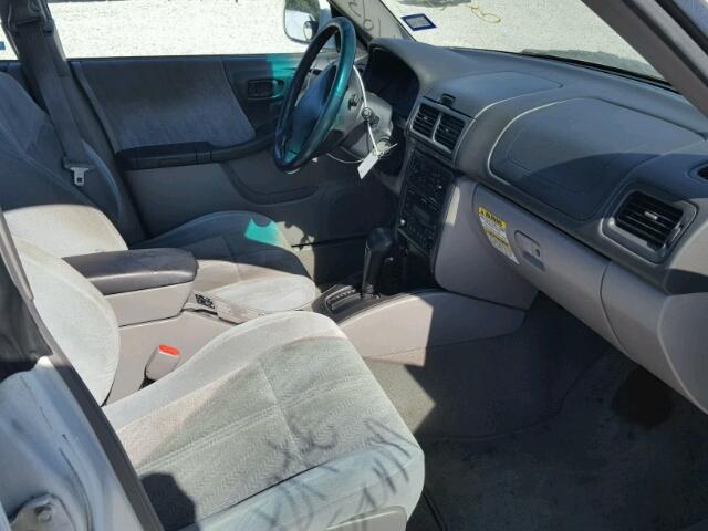 JF1SF65641H735936 - 2001 SUBARU FORESTER S 白色 照片 5