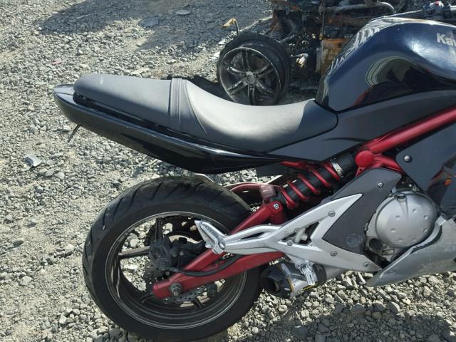 JKAEXEA186A011072 - 2006 KAWASAKI EX650 A6F BLACK photo 6