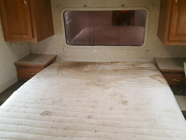 4YDT2992931207868 - 2003 KEYSTONE SPRINTER WHITE photo 5