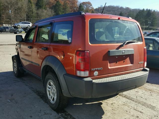 1D8GU28K17W632261 - 2007 DODGE NITRO SXT ORANGE photo 3