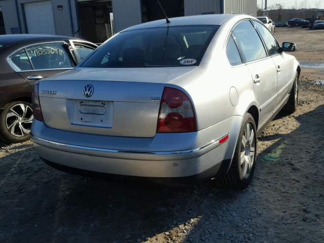 WVWRU63B45P030449 - 2005 VOLKSWAGEN PASSAT GLX GRAY photo 4
