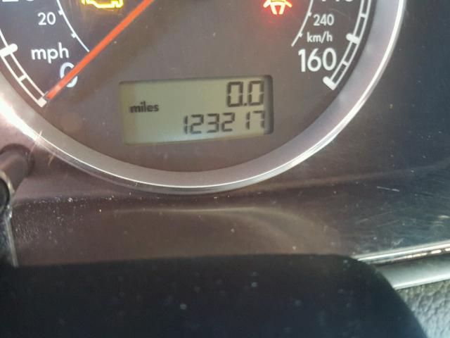 WVWRU63B45P030449 - 2005 VOLKSWAGEN PASSAT GLX GRAY photo 8