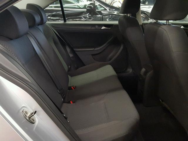 3VW2K7AJ3EM215280 - 2014 VOLKSWAGEN JETTA BASE 银色 照片 6