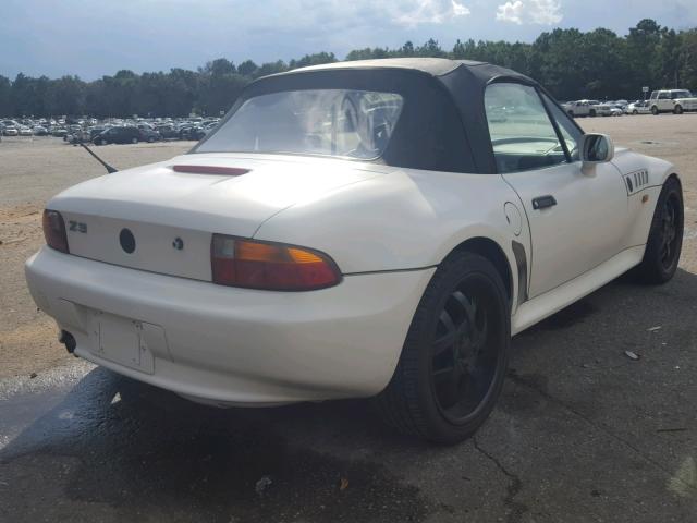 4USCJ3322VLC00891 - 1997 BMW Z3 2.8 WHITE photo 4