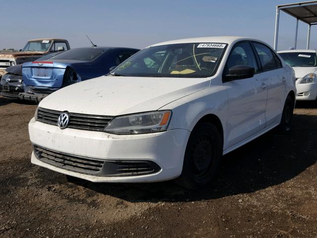 3VW2K7AJ0EM235177 - 2014 VOLKSWAGEN JETTA BASE 白色 照片 2