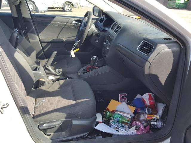 3VW2K7AJ0EM235177 - 2014 VOLKSWAGEN JETTA BASE 白色 照片 5