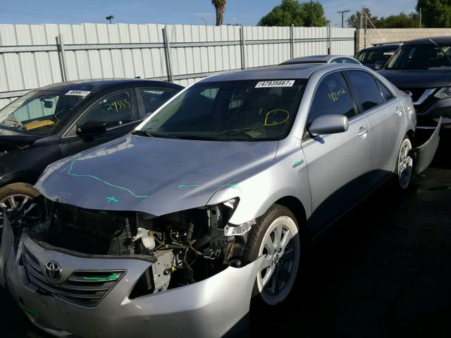 JTNBB46K573007548 - 2007 TOYOTA CAMRY NEW SILVER photo 2